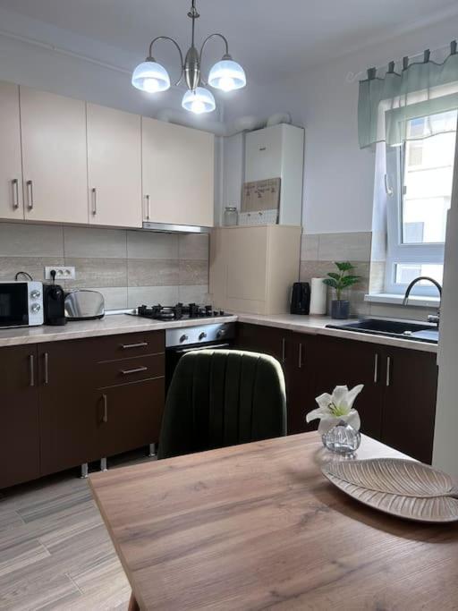 Braytim Residence Free Private Parking Giroc Extérieur photo